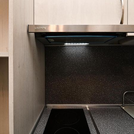 Small Studio On Budget In The Heart Of City ヴァルナ エクステリア 写真