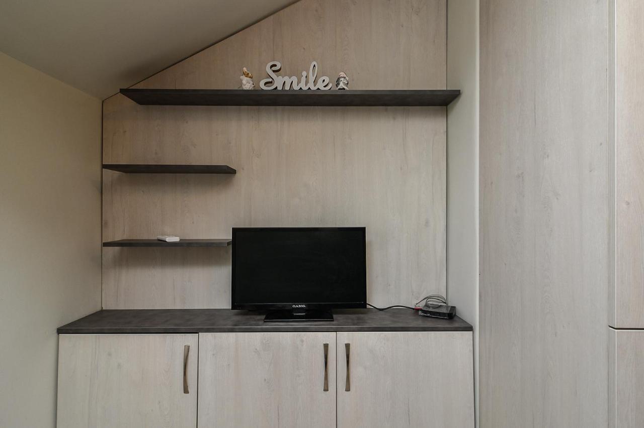 Small Studio On Budget In The Heart Of City ヴァルナ エクステリア 写真